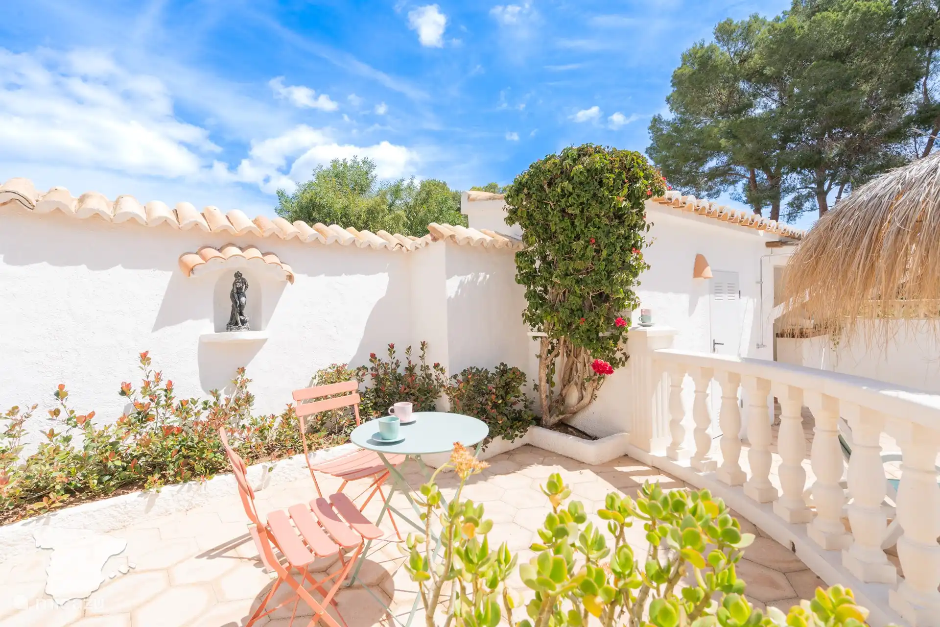 Sitzgelegenheiten im Garten