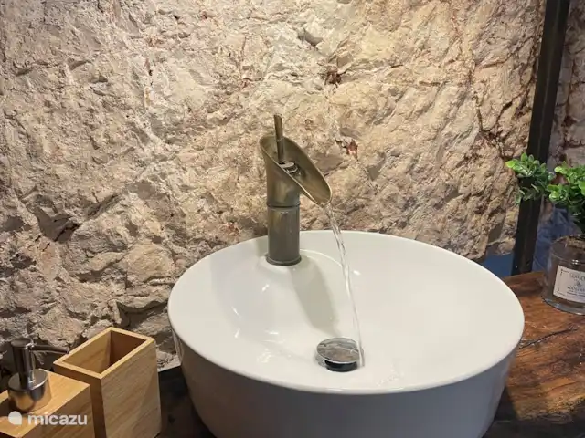 apartamento en Italia, Apulia, Ostuni – Amarcord spa privado Ostuni Lavabo