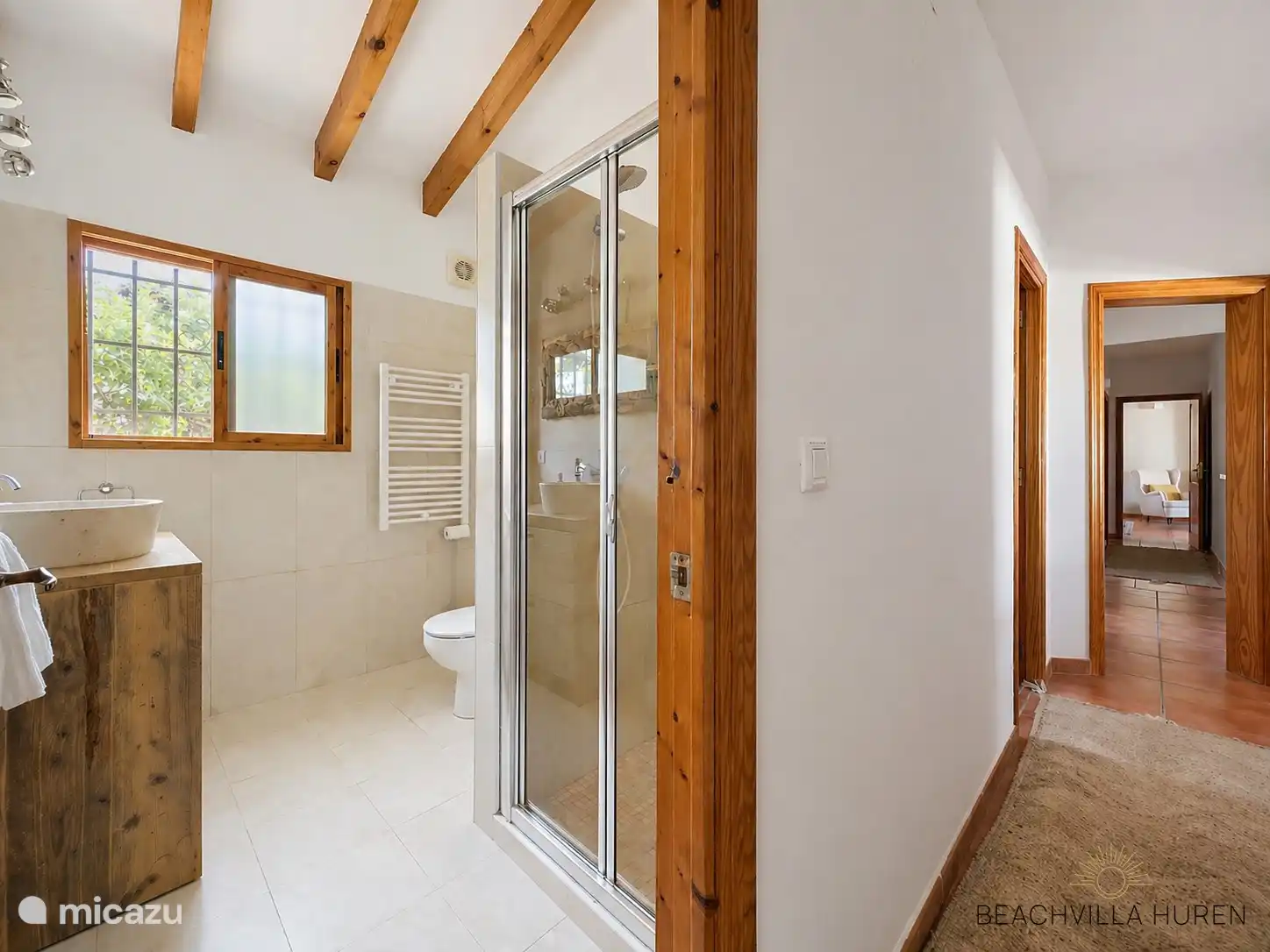 Spacious bathroom