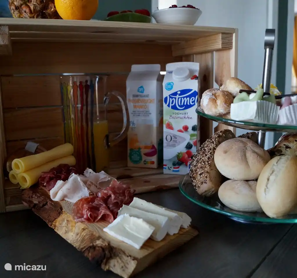 Breakfast at Carin's