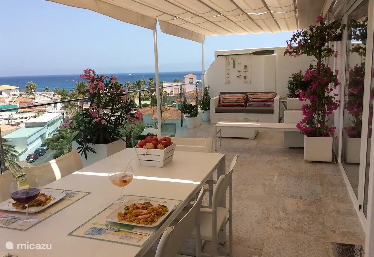 Entspannen Sie sich in der Lounge.