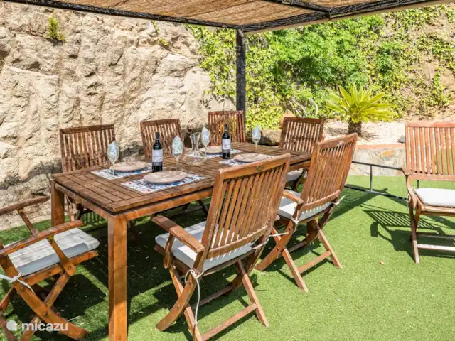 villa huren in Spanje, Costa Brava, Calonge – Mas Toi buiten dineren