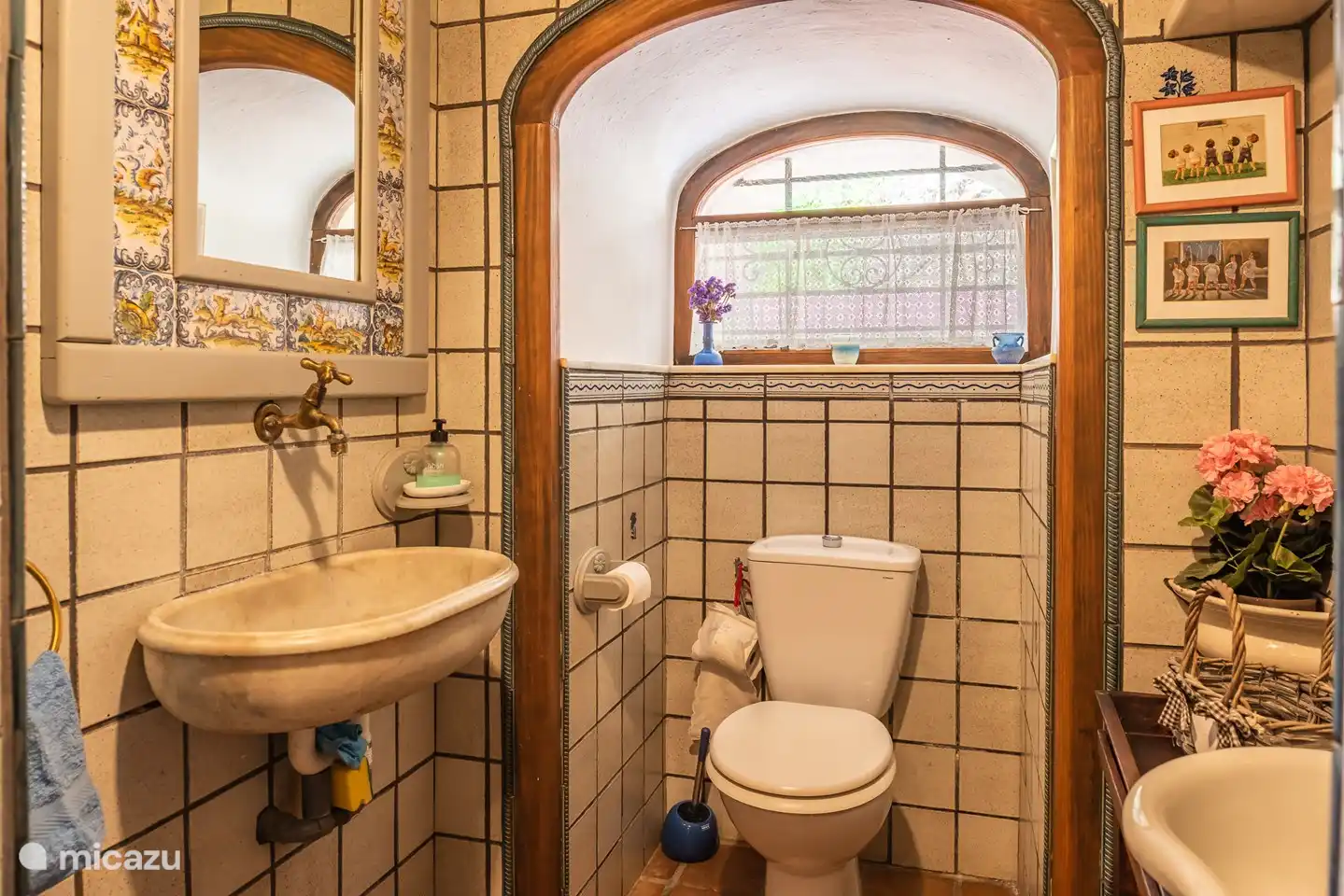 bathroom ground floor