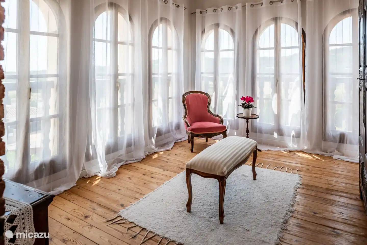 master bedroom with ensuite bathroom