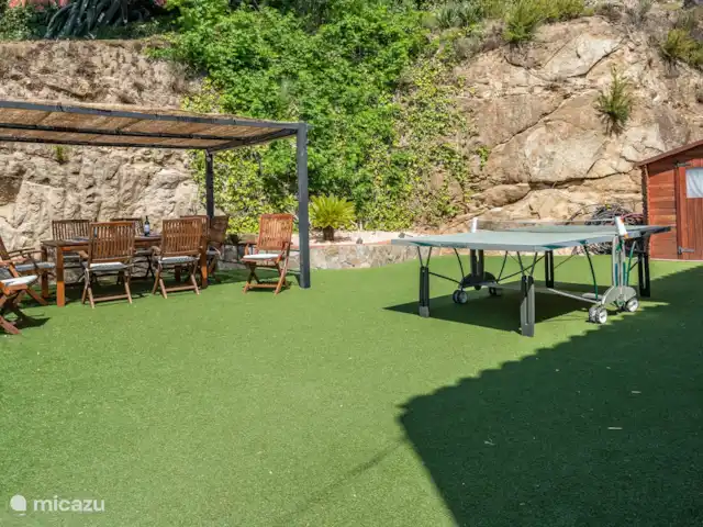 villa huren in Spanje, Costa Brava, Calonge – Mas Toi buiten dineren