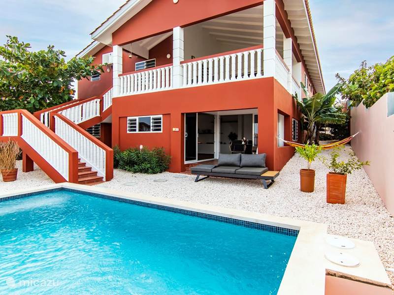 Vakantiehuis Curaçao, Banda Abou (west), Grote Berg Appartement Pension-Nada ('Nada' extra kosten)