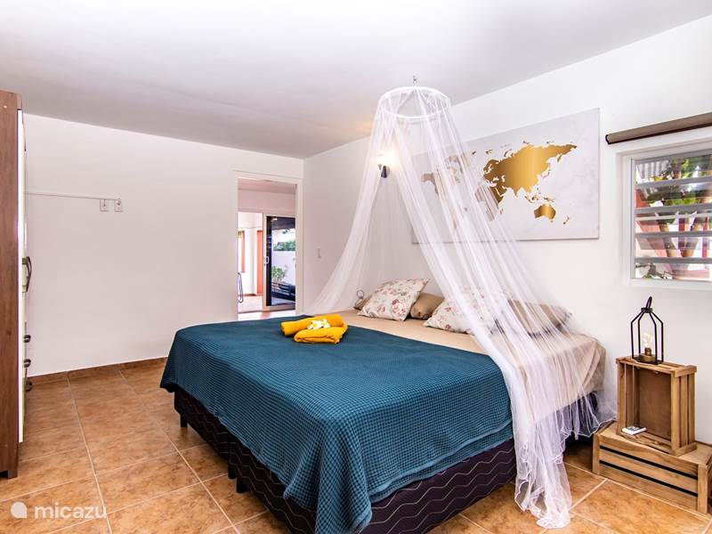 Vakantiehuis Curaçao, Banda Abou (west), Grote Berg Appartement Pension-Nada ('Nada' extra kosten)