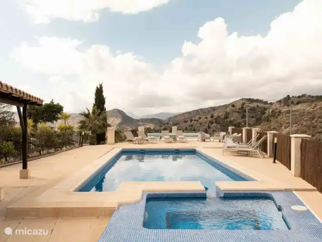 Casa Lukalalo | Espagne, Costa Blanca, Finestrat - villa La piscine avec bar et salle de bain juste à côté de la piscine