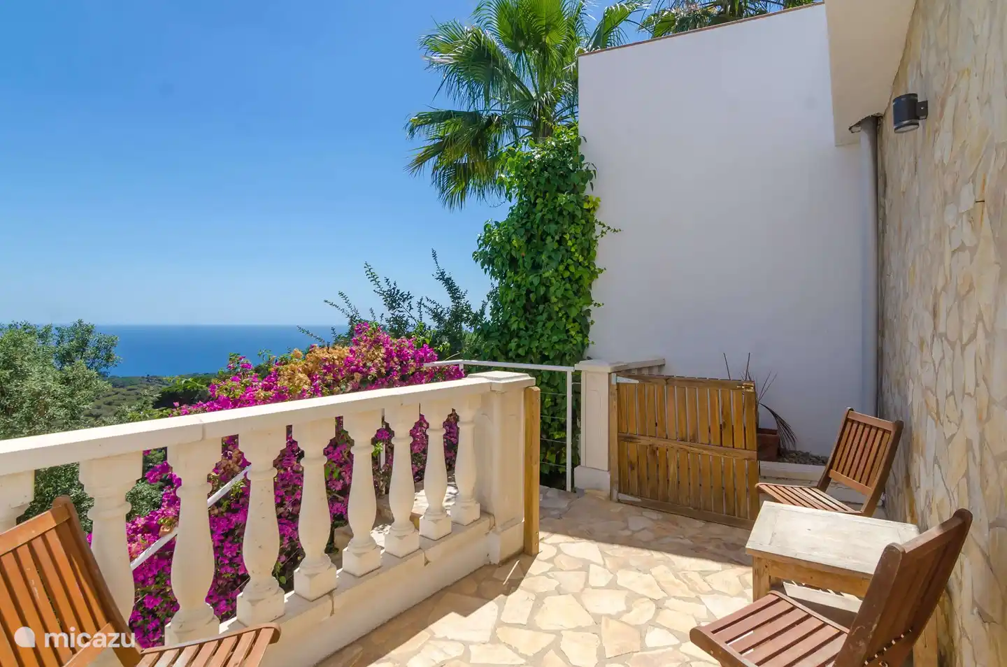 Kleine Terrasse bei Schlafzimmer 2.0