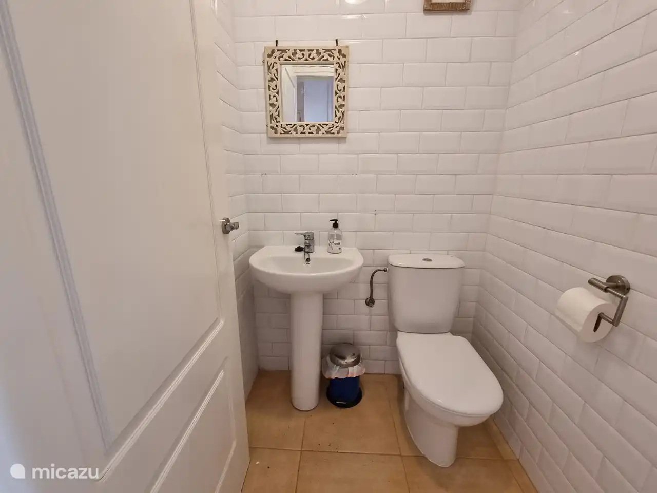 separate zusätzliche Toilette