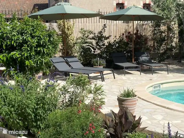 gîte / cottage huren in Frankrijk, Aude, Ginestas – Maison du Midi, appartement Inesta zonneterras bij zwembad