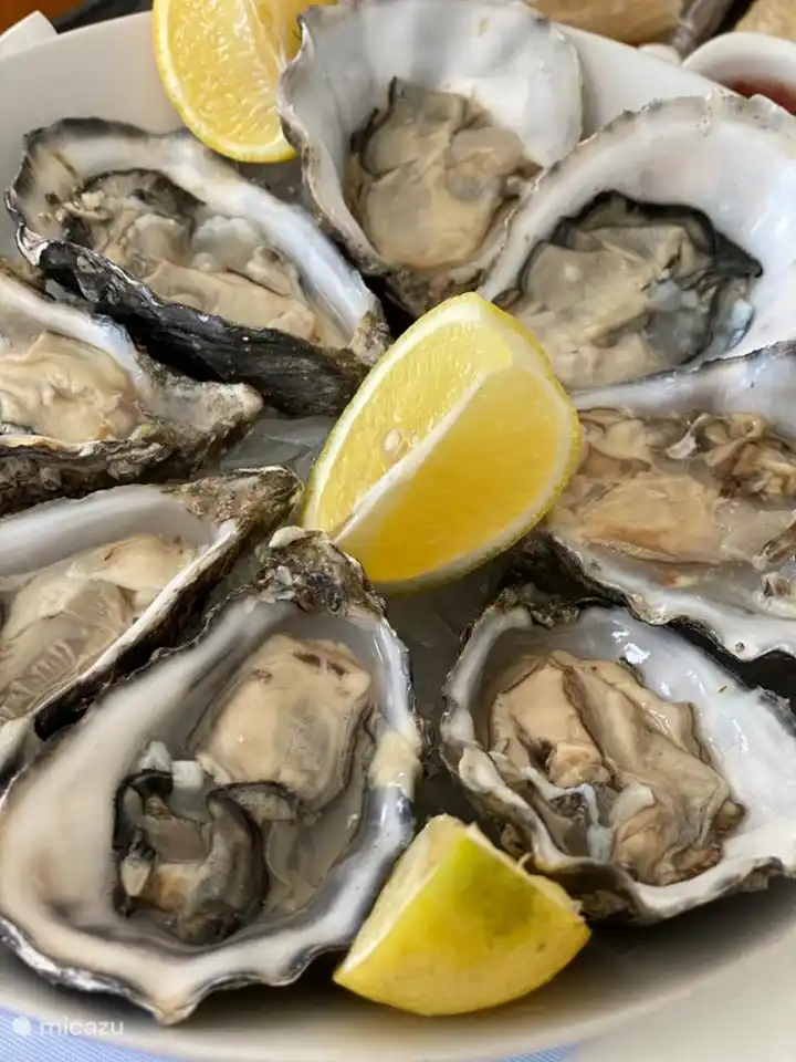 Beaucoup de bons restaurants dans la région, il y en a pour tous les goûts