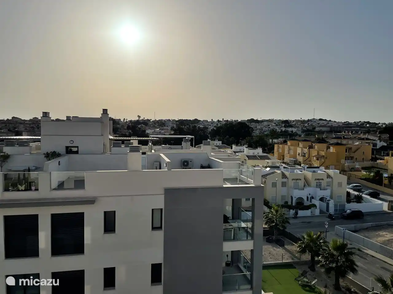 Overview of on the private solarium