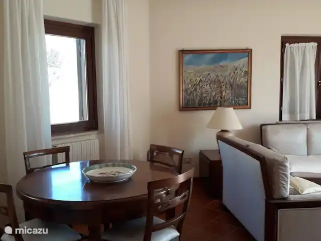 appartement huren in Italië, Lazio, Viterbo – Villa Le Tre Querce Woonkamer