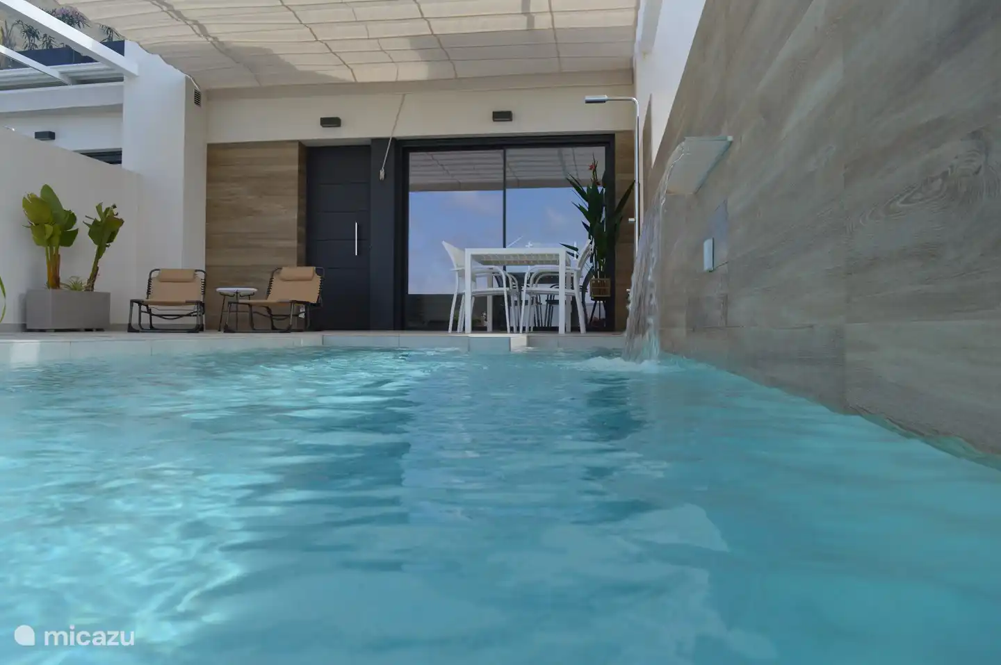 Rent Luxurious holiday home Rojales in Rojales, Costa Blanca. Micazu