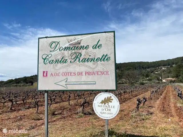 Solange, la maison qui vous enchante. | France, Var, La Motte - villa Vous trouverez les meilleurs vignobles tout autour. Et Canta Reinette est votre voisine.