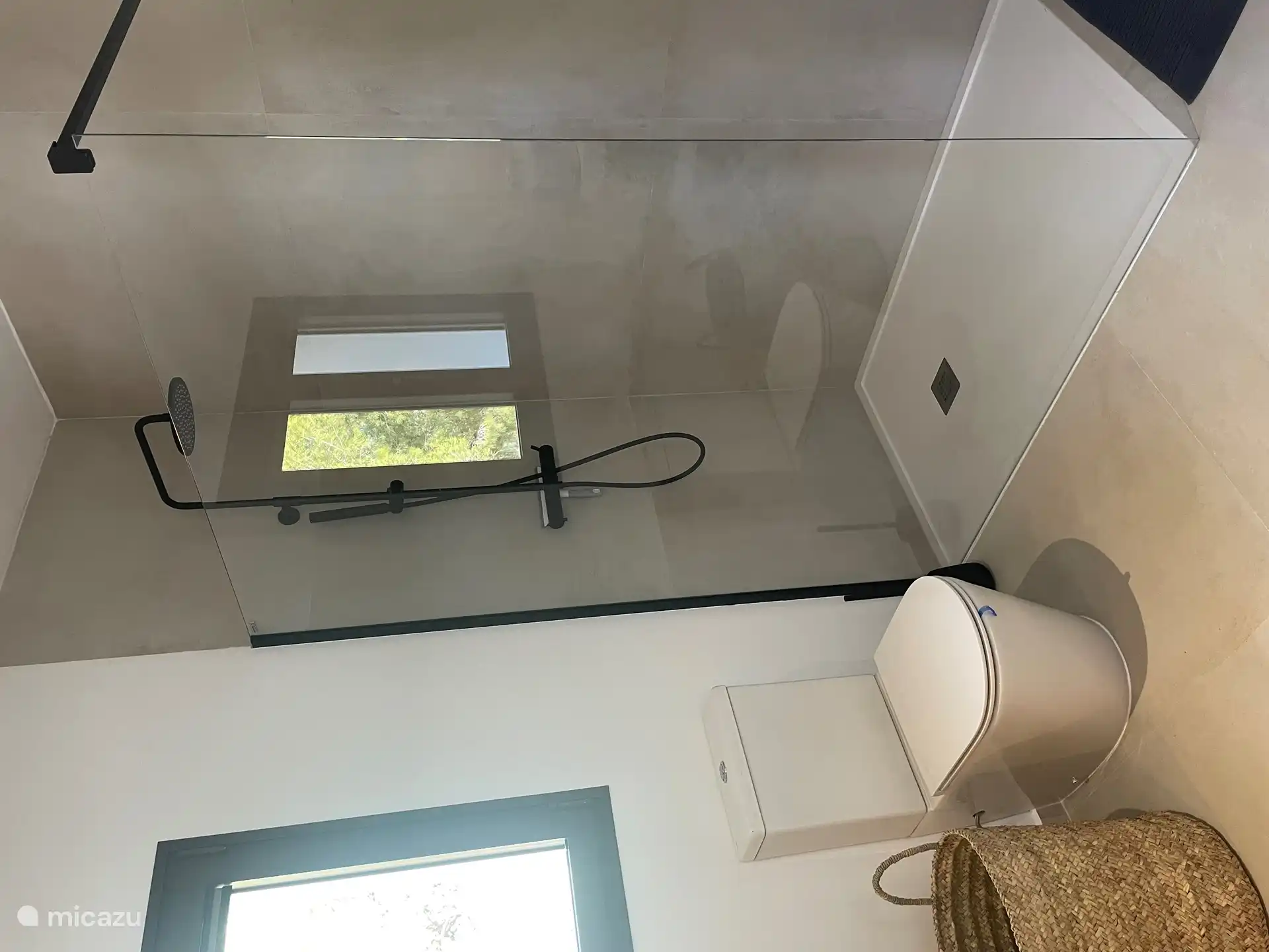 Badezimmer 1 im Obergeschoss