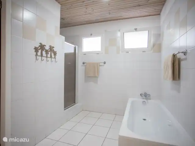 villa en Curazao, Banda Arriba (este), La Privada (Playa del Mambo) – Villa Mares, La Privada