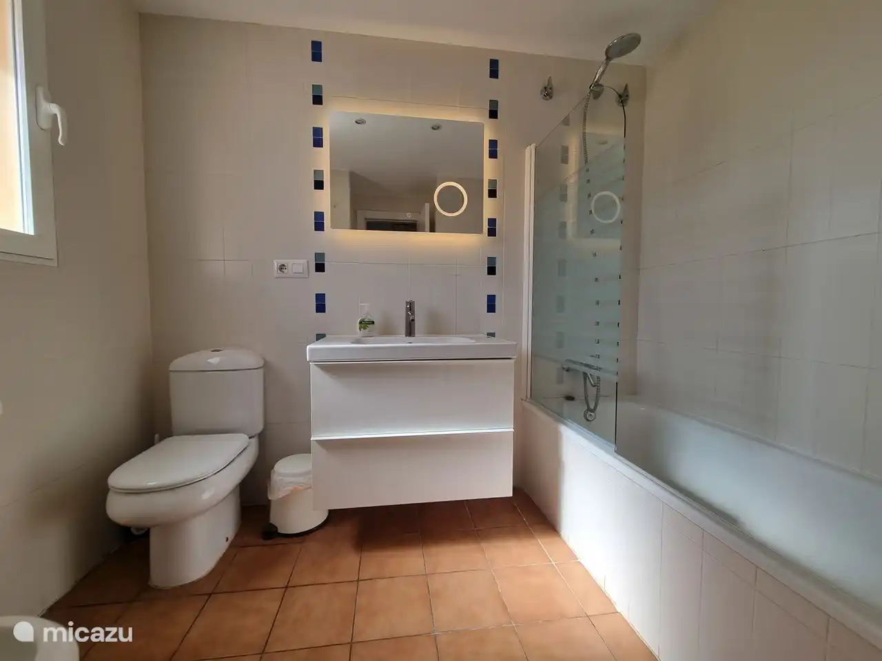 BAÑO EN SUITE