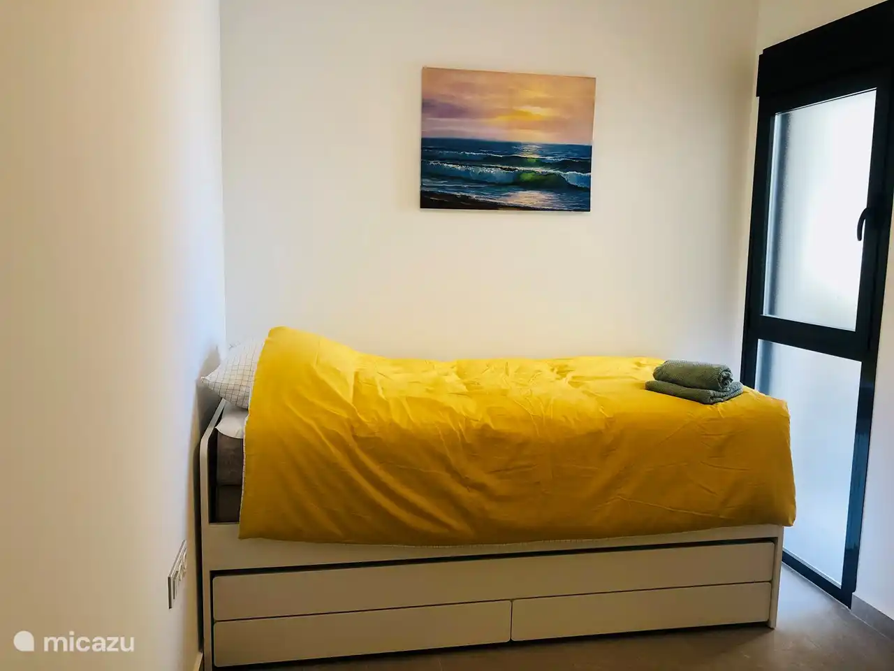 Slaapkamer 3, met een logeerbed (90x200)