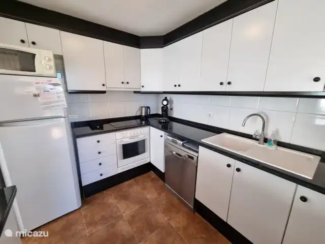 Jardines de Denia 4 beg. grond 3slk huren in Spanje, Costa Blanca, Dénia - appartement keuken