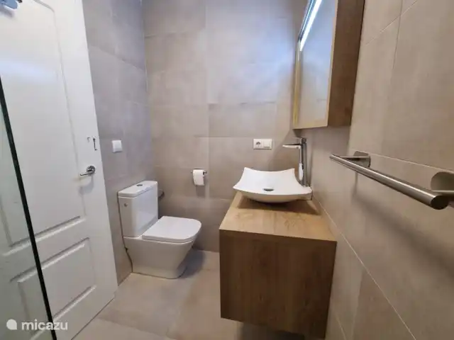 Jardines de Denia 4 beg. grond 3slk huren in Spanje, Costa Blanca, Dénia - appartement badkamer