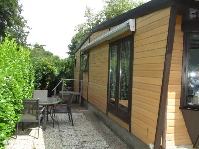 stacaravan huren in Nederland, Groningen, Marum – Boshuisje nr15