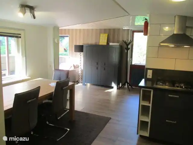 Cuisine, table à manger