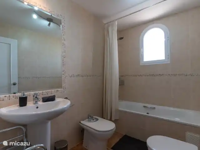 Casa Panoramica huren in Spanje, Costa Blanca, Calpe - geschakelde woning Badkamer boven