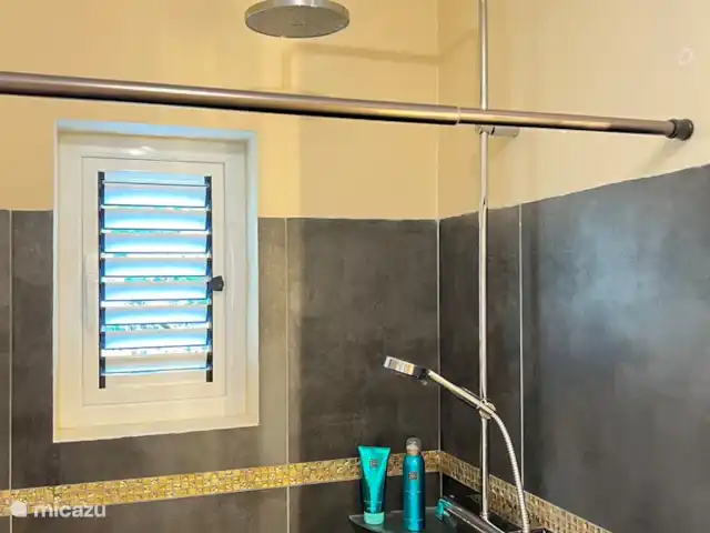 Villa Palapa View en Curazao, Bandabou (oeste), Coral Estate, Rif St.Marie - villa cuarto de baño dormitorio principal