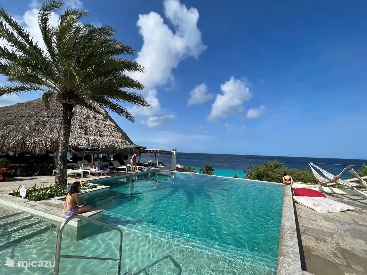 Piscina Resort de lujo Coral Estate