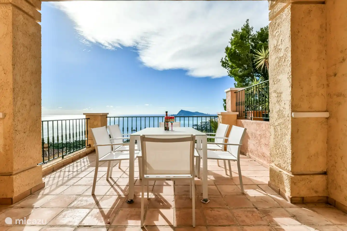 Terrasse mit Meerblick