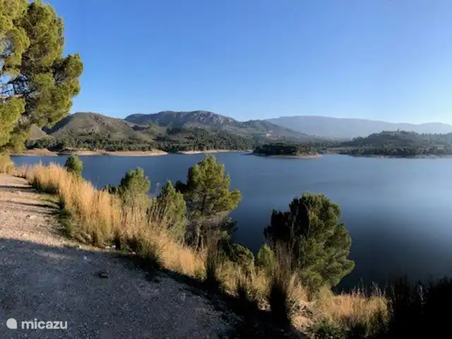 Location de Vacances Espagne, Costa Blanca, Gaianes, chambres d'hôtes -  Spa de Regina Le réservoir de Beniairres