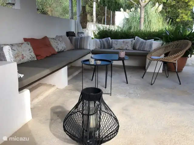 Location de Vacances Espagne, Costa Blanca, Gaianes, chambres d'hôtes -  Spa de Regina En fin de journée, savourez un verre et quelques tapas dans l'espace lounge