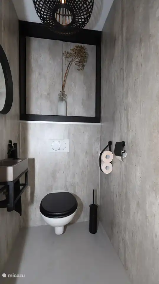 Separates WC im Erdgeschoss