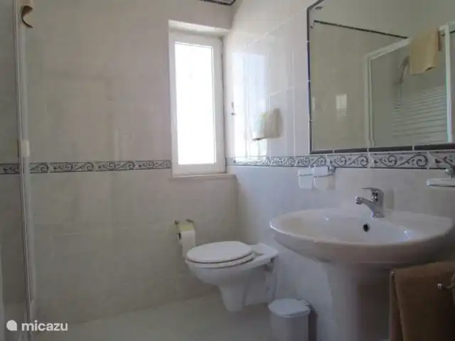 MAISON NANA | Portugal, Algarve, Pêra - villa Chambre 3 - Salle de bain attenante (1er étage)