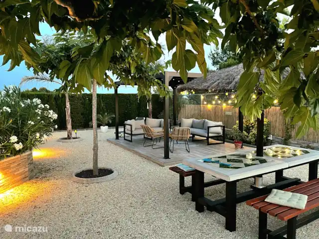 Casa El Toro Rojo | Espagne, Costa Dorada, L'Ametlla de Mar - maison de vacances Pendant les soirées d'été, vous pourrez profiter du jardin jusque tard dans la nuit.