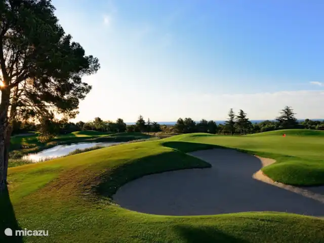 Casa El Toro Rojo | Espagne, Costa Dorada, L'Ametlla de Mar - maison de vacances Pour les passionnés de golf : le Golf de Bonmont Terres Noves (cette photo) est à environ 15 minutes en voiture. Il y a aussi 5 autres terrains de golf à un maximum de 30 minutes en voiture.