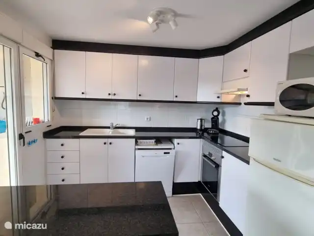 Jardines de Denia 3, rez-de-chaussée 19 | Espagne, Costa Blanca, Dénia - appartement Cuisine avec tout l'équipement nécessaire