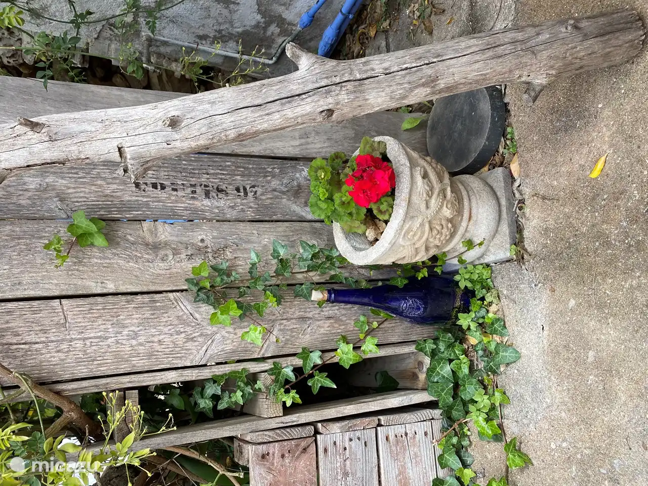 Terrassenecke neben dem Grill