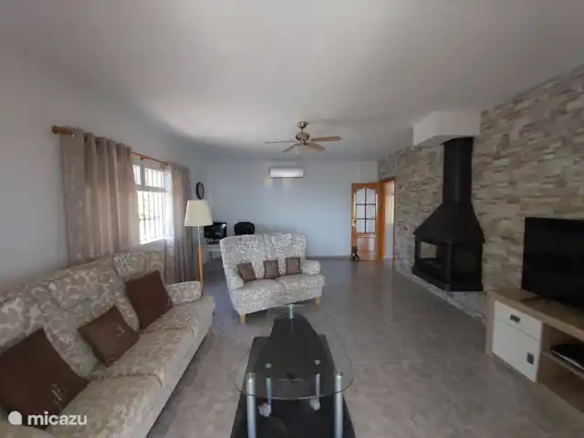 Villa Clara spacieuse plage de luxe à 10 min | Espagne, Andalousie, Arenas - villa Salon spacieux avec bureau