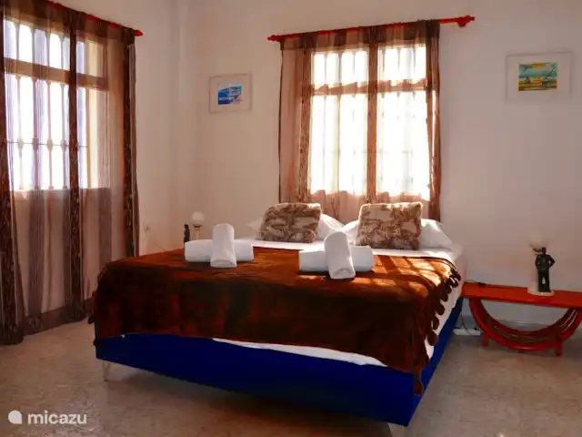 Villa Clara spacieuse plage de luxe à 10 min | Espagne, Andalousie, Arenas - villa Chambre 1 avec salle de bain attenante