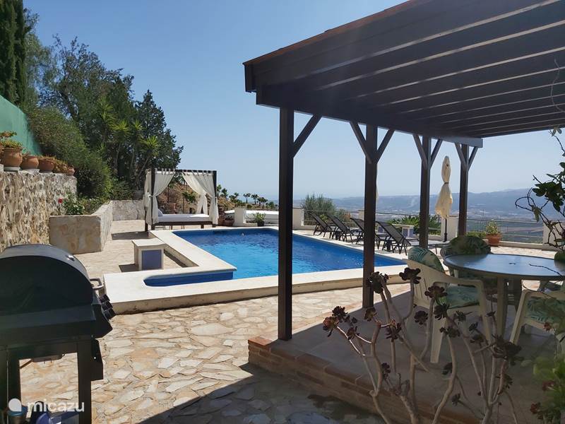 Vakantiehuis Spanje, Andalusië, Arenas Villa Villa Clara ruim luxe strand 10 min