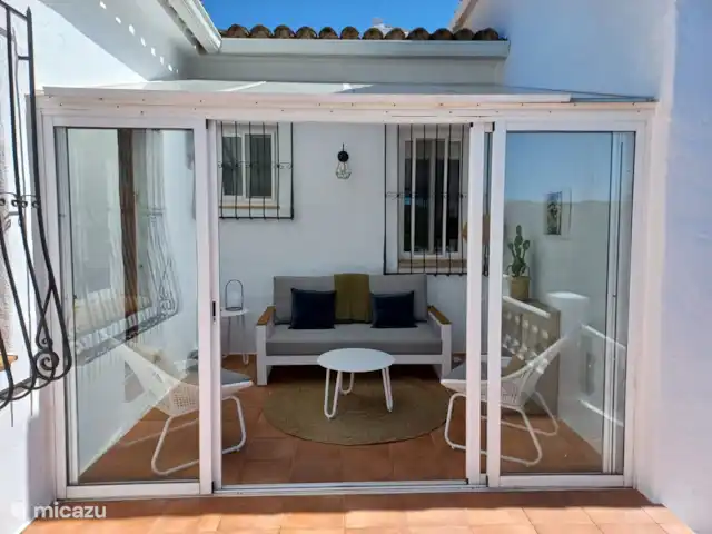 villa estrella de mar en España, Costa Blanca, Moraira - villa La Naya (conservatorio español). Genial para el invierno con las puertas correderas cerradas. En el verano encantador por las tardes!