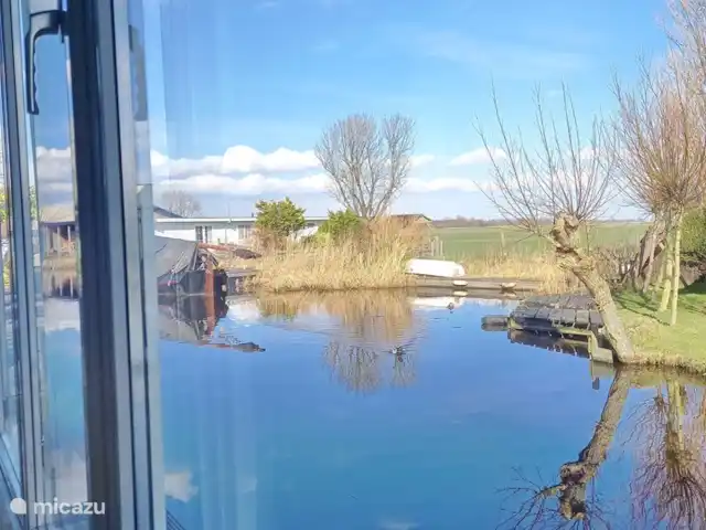 Pura Vida del Río en Países Bajos, Holanda Meridional, Oude Ade - apartamento vista del otro lado del agua... verde
