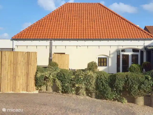 Panorama Pura Vida | Pays-Bas, Hollande méridionale, Oud Ade - villa Devant de l'allée
