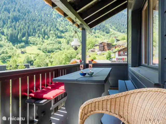 Chalet Jewel Casa Familiar en Suiza, Valais, Fieschertal - chalet terraza tríplex