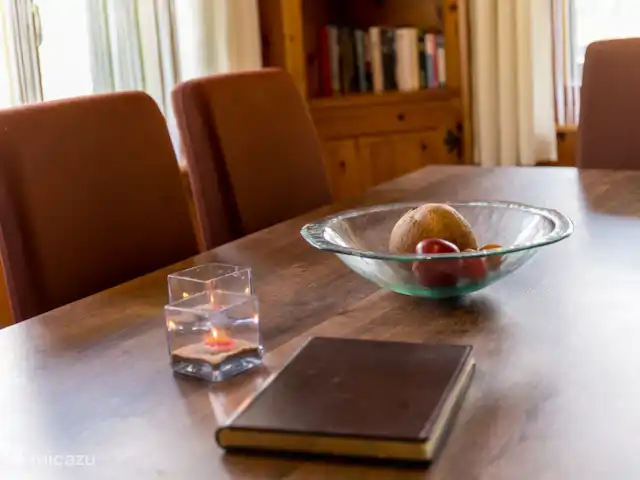 Chalet Jewel Casa Familiar en Suiza, Valais, Fieschertal - chalet Joya de sala de estar de madera contrachapada