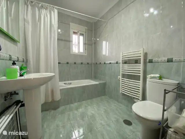 Casa Lena contre réserve naturelle | Espagne, Andalousie, Alcaucin - villa Salle de bain 1