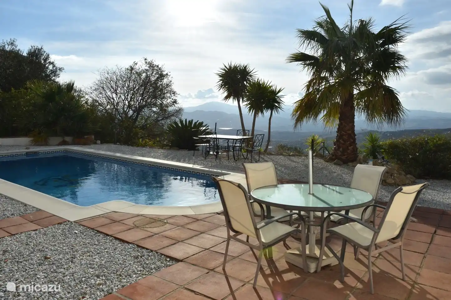 Entspannen Sie am Pool